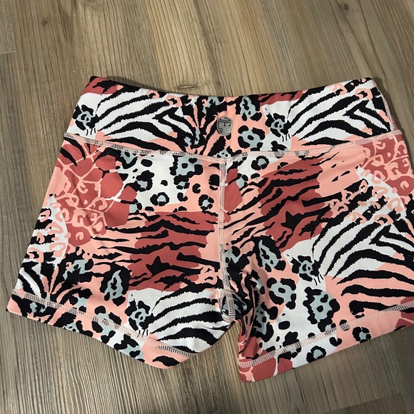 I am Becoming workout shorts - Picture 2 of 3